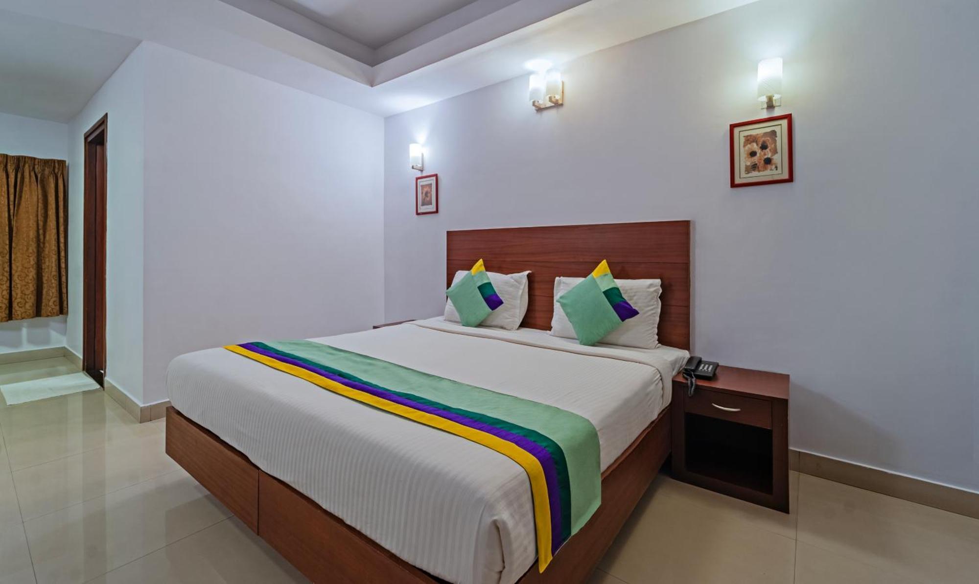 Treebo Central Thrissur Exterior photo