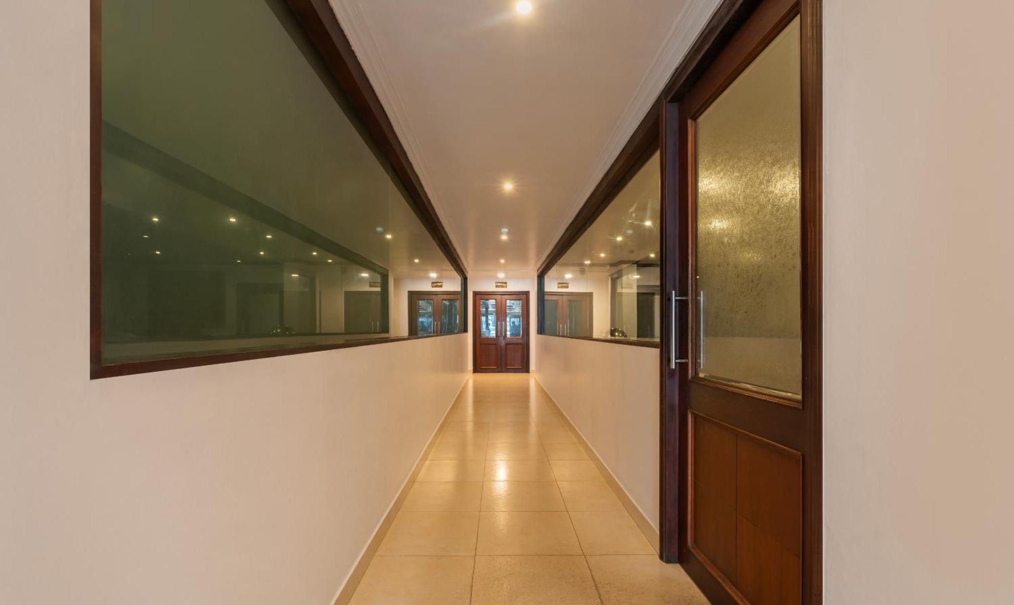 Treebo Central Thrissur Exterior photo
