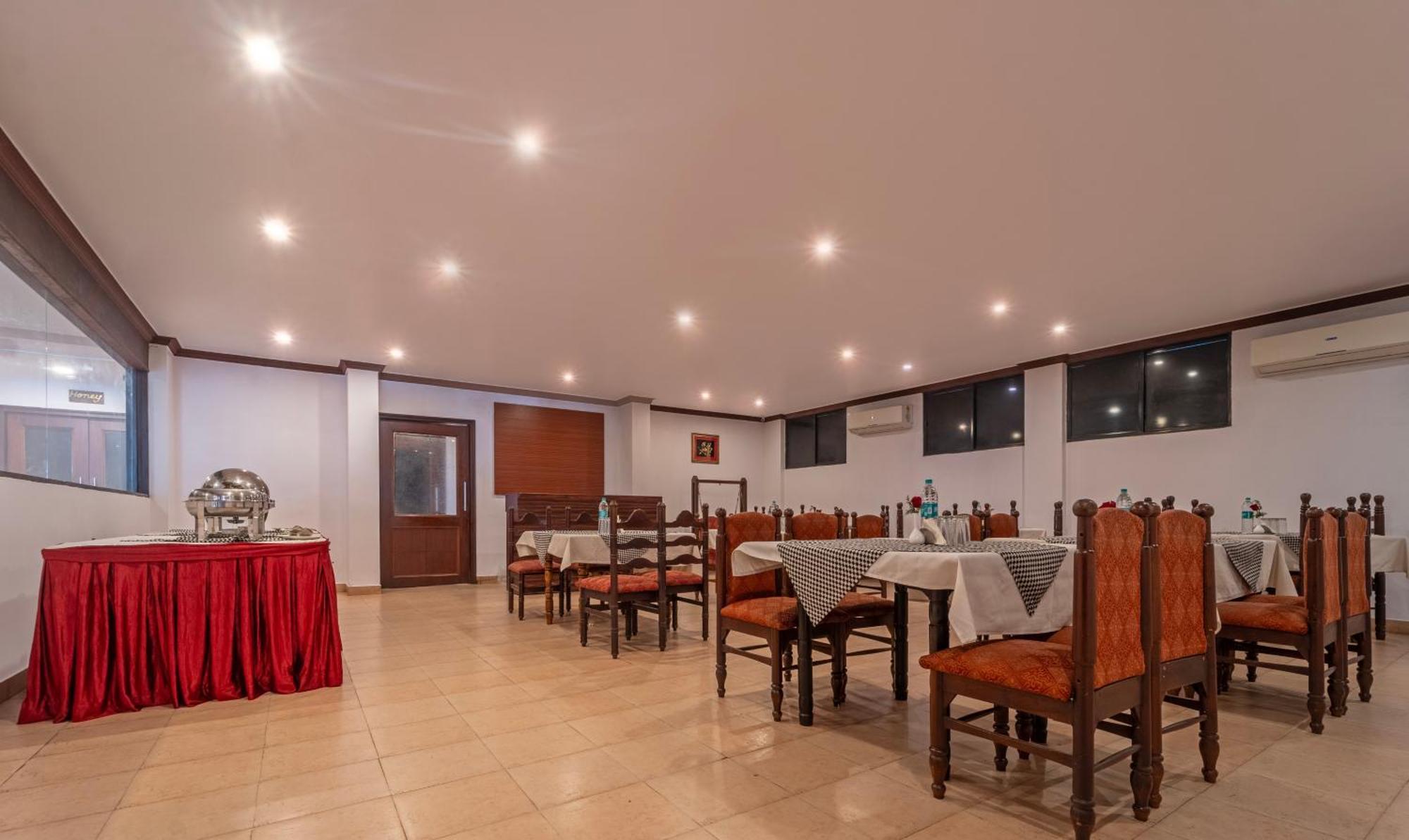 Treebo Central Thrissur Exterior photo